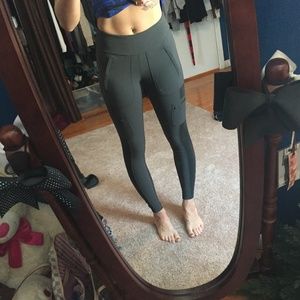 athleta hike tight, olive color, size 0